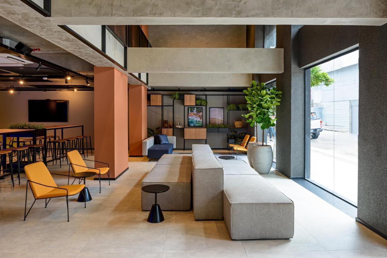 Ibis Budget Balneario Camboriu Exterior photo