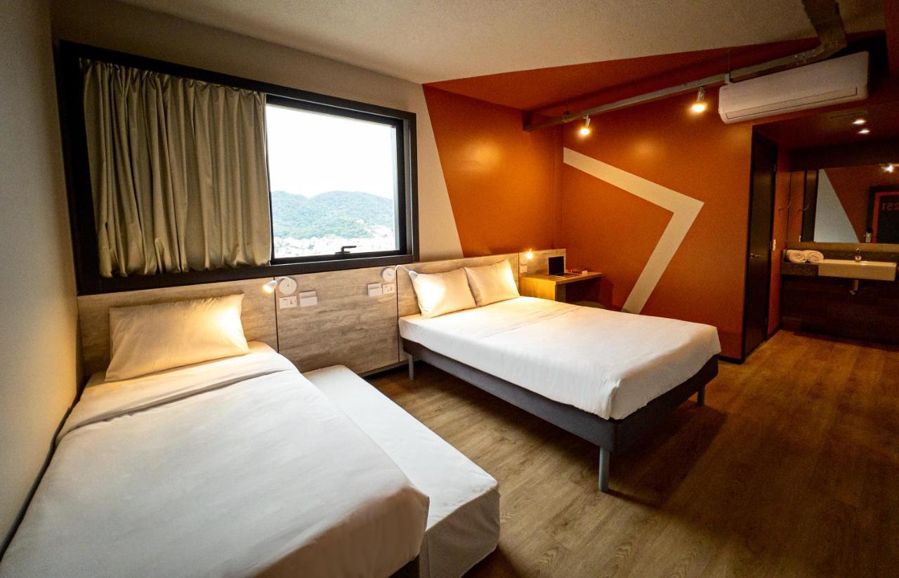 Ibis Budget Balneario Camboriu Exterior photo