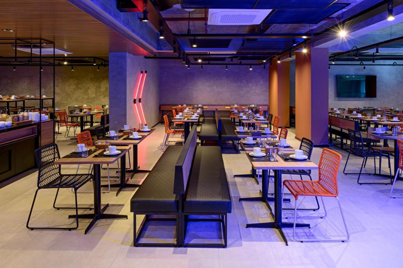 Ibis Budget Balneario Camboriu Exterior photo