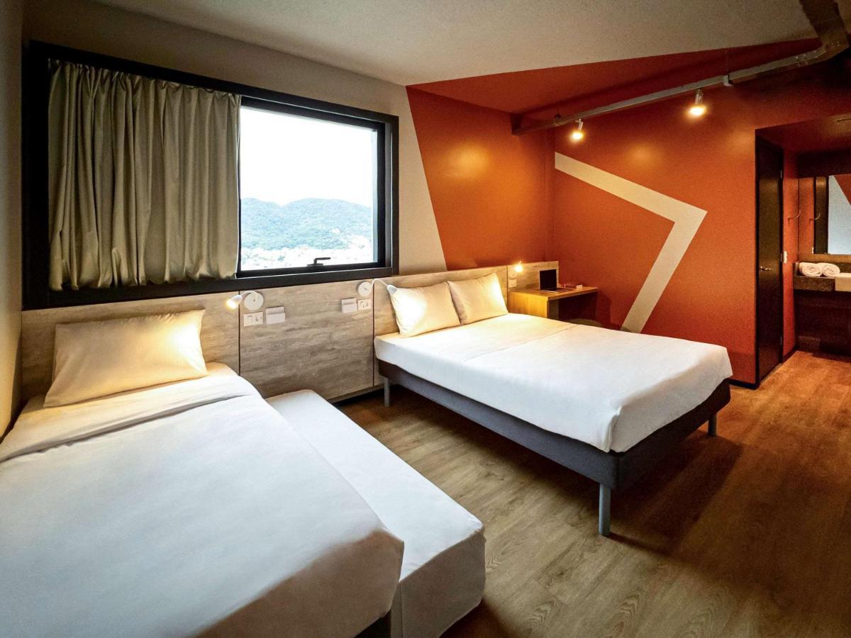 Ibis Budget Balneario Camboriu Exterior photo